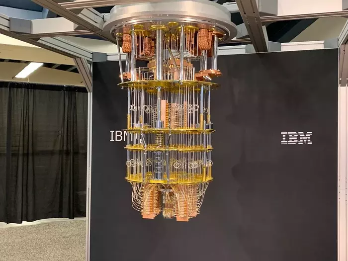 کامپیوتر کوانتومی IBM