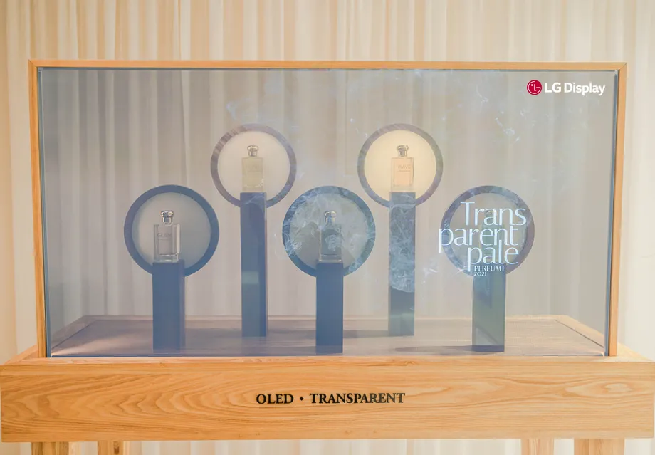 تلویزیون شفاف ال جی OLED transparent