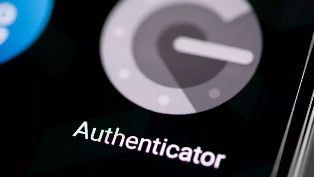 گوگل آتنتیکیتور - Google Authenticator