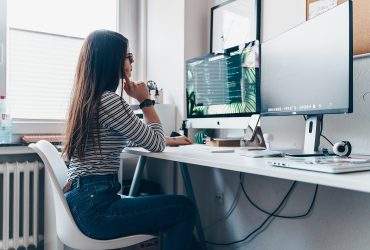 استخدام برنامه نویس فرانت اند