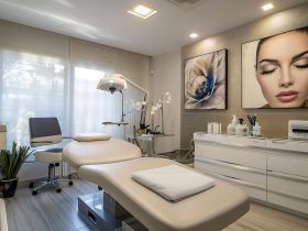 کوچینگ کلینیک زیبایی
