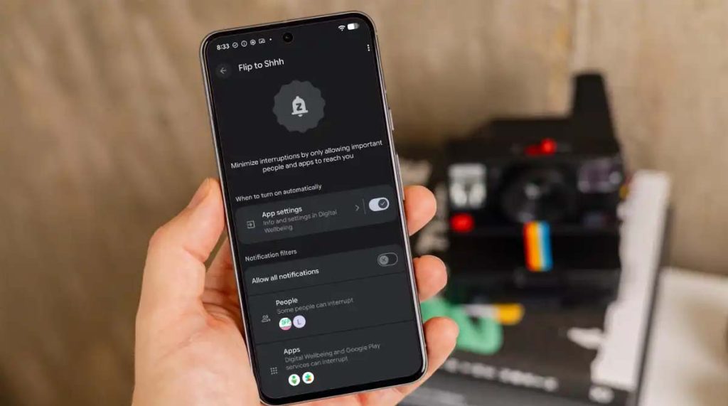 قابلیت Flip to Shhh
