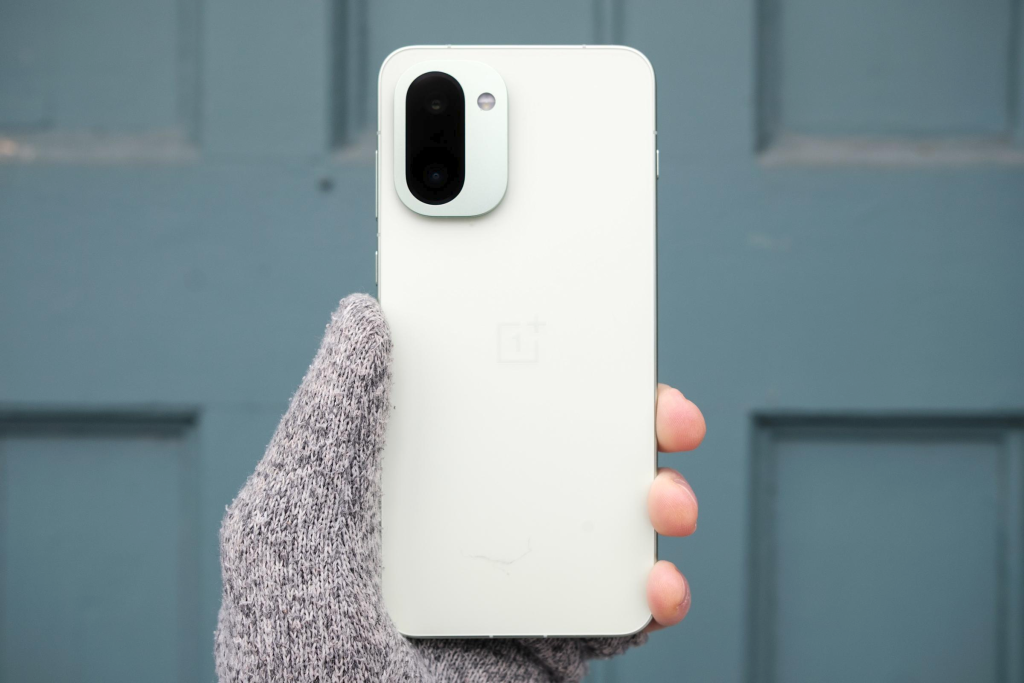 گوشی موبایل وان پلاس ۱۵ آر - OnePlus 15R