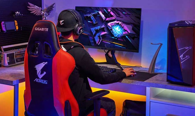 میز و صندلی گیمینگ