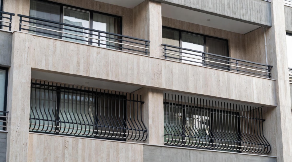 حفاظ بالکن